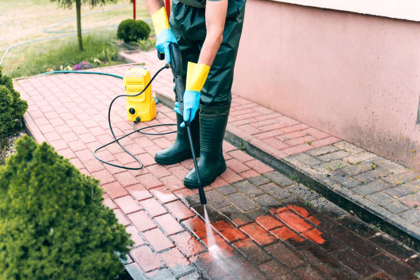 Best Pool Deck Cleaning  in Jonesboro, IN